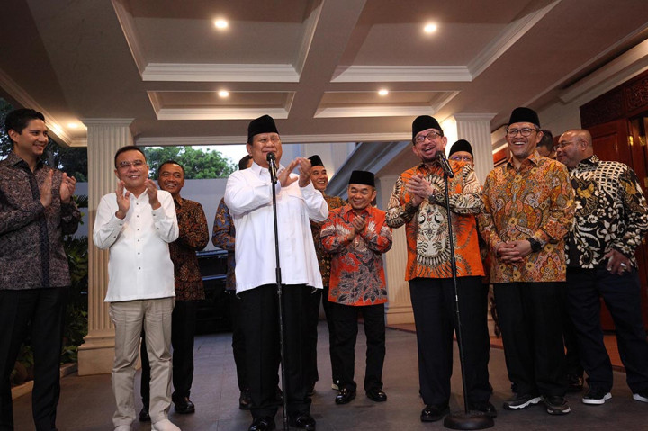 Ketua Majelis Syuro PKS Salim Segaf Al-Jufri mengungkapkan alasan partainya menjalin kerja sama dalam pemerintahan Presiden Terpilih Prabowo Subianto mendatang.