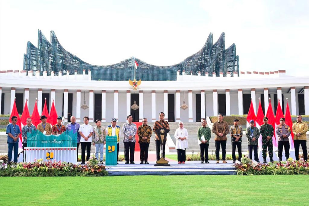 Presiden Joko Widodo meresmikan Istana Garuda di Ibu Kota Nusantara (IKN), Provinsi Kalimantan Timur, Jumat, 11 Oktober 2024. Istana Garuda digunakan sebagai fasilitas kediaman resmi Presiden Indonesia.