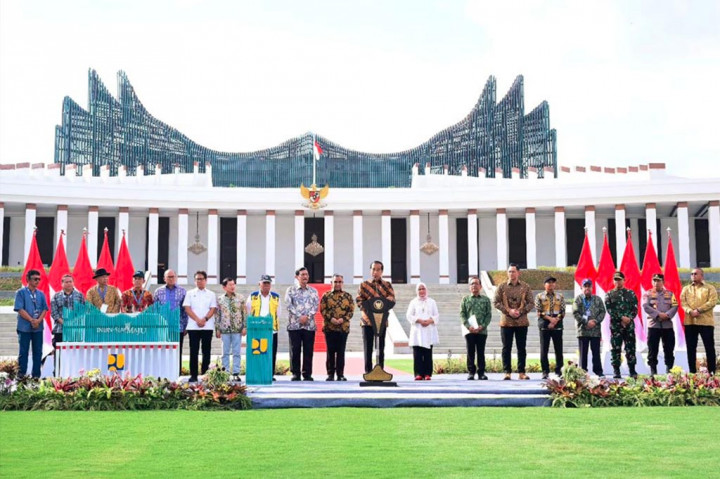 Presiden Joko Widodo meresmikan Istana Garuda di Ibu Kota Nusantara (IKN), Provinsi Kalimantan Timur, Jumat, 11 Oktober 2024. Istana Garuda digunakan sebagai fasilitas kediaman resmi Presiden Indonesia.
