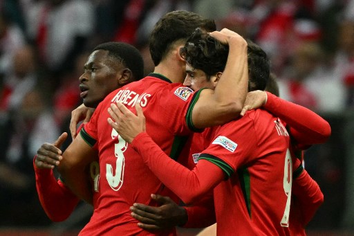 Timnas Portugal sukses melanjutkan tren positif mereka di UEFA Nations League 2024 setelah menang 3-1 atas Polandia di Stadion Warsawa pada Minggu, 13 Oktober 2024 dini hari WIB. 