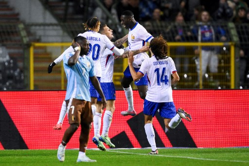 Randal Kolo Muani membuka keunggulan timnya melalui eksekusi penalti pada menit ke-35, sebelum Lois Openda menyamakan kedudukan untuk Belgia menjelang turun minum.