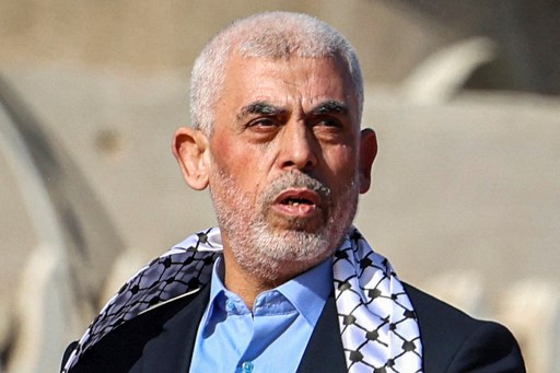 Pemimpin Hamas Yahya Sinwar, arsitek serangan 7 Oktober 2023 terhadap Israel, tewas akibat serangan Israel di Gaza pada hari Rabu, 16 Oktober 2024.