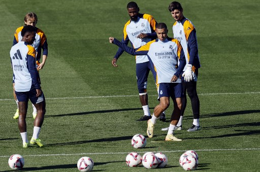 Mbappe yang berusia 25 tahun diperkirakan akan siap bermain untuk Madrid saat bertandang ke Celta Vigo pada hari Sabtu, 19 Oktober, di La Liga.