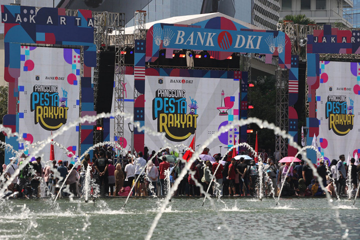 ???????Kementerian BUMN menyiapkan sedikitnya 13 titik panggung hiburan untuk memeriahkan pelantikan presiden dan wakil presiden terpilih Prabowo Subianto dan Gibran Rakabuming Raka, yang diisi oleh sederet musisi dan penyanyi nasional.