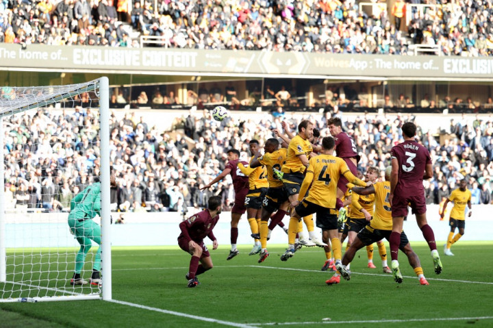 Setelah menundukkan tuan rumah Wolverhampton Wanderers 2-1, Minggu, 20 Oktober 2024 malam WIB, Manchester City mencetak rekor tanpa kekalahan terpanjang dalam sejarah klub tersebut yakni 31 kali.
