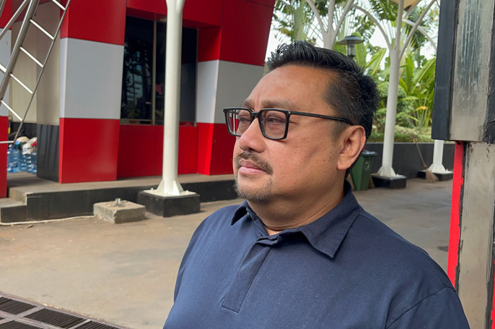“(Ditanya soal) (Menas) Erwin Djohansyah (tersangka perkara), bekas partner saya dulu, sudah, sudah kasih keterangan,” kata Rachlan di Gedung Merah Putih KPK, Jakarta Selatan.