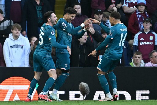 Namun Bournemouth dapat menyamakan kedudukan pada menit-menit terakhir melalui Evanilson.