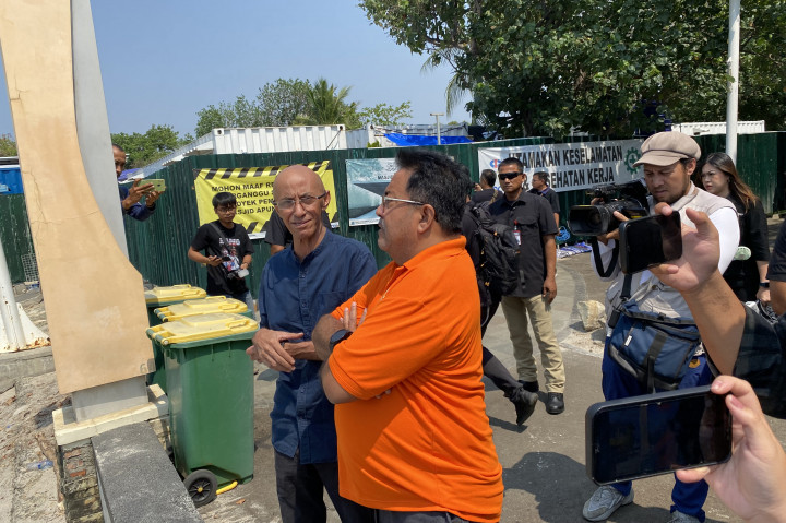 Calon Wakil Gubernur (Cawagub) Jakarta Rano Karno Berjanji akan melanjutkan pembangunan Masjid Apung dan Museum Rasulullah yang digagas Anies Baswedan saat menjabat sebagai Gubernur Jakarta. Hal ini disampaikan Rano saat meninjau lokasi pembangunan di wilayah Ancol.