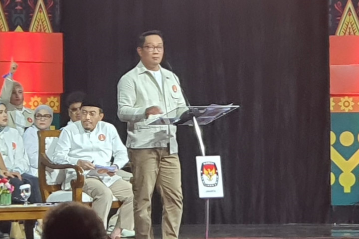 “Pasangan RIDO ingin memberikan jawaban pendidikan pada tahun depan gratis di swasta dari SD sampai SLTA,” kata RK dalam Debat Kedua Pilkada Jakarta 2024 di Beach City International Stadium, Ancol, Jakarta Utara, Minggu, 27 Oktober 2024.