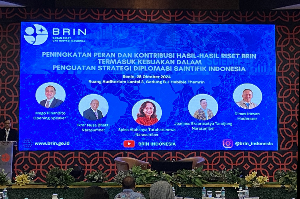 Badan Riset dan Inovasi Nasional (BRIN) mengadakan workshop Peningkatan Peran dan Kontribusi Hasil-hasil Riset BRIN termasuk Kebijakan dalam Penguatan Strategi Scientific Diplomasi Indonesia. Tujuan utama dari kegiatan ini adalah untuk penguatan saintifik diplomasi Indonesia.