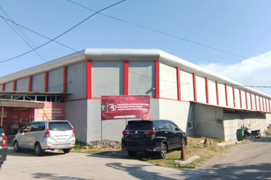 Ronald Tannur menempati kamar A3 Blok A Rutan Kelas 1 Surabaya, untuk menjalani masa pengenalan lingkungan (mapenaling) hingga sepekan ke depan. Selama masa mapenaling, Ronald Tannur tidak boleh menerima kunjungan pihak keluarga.