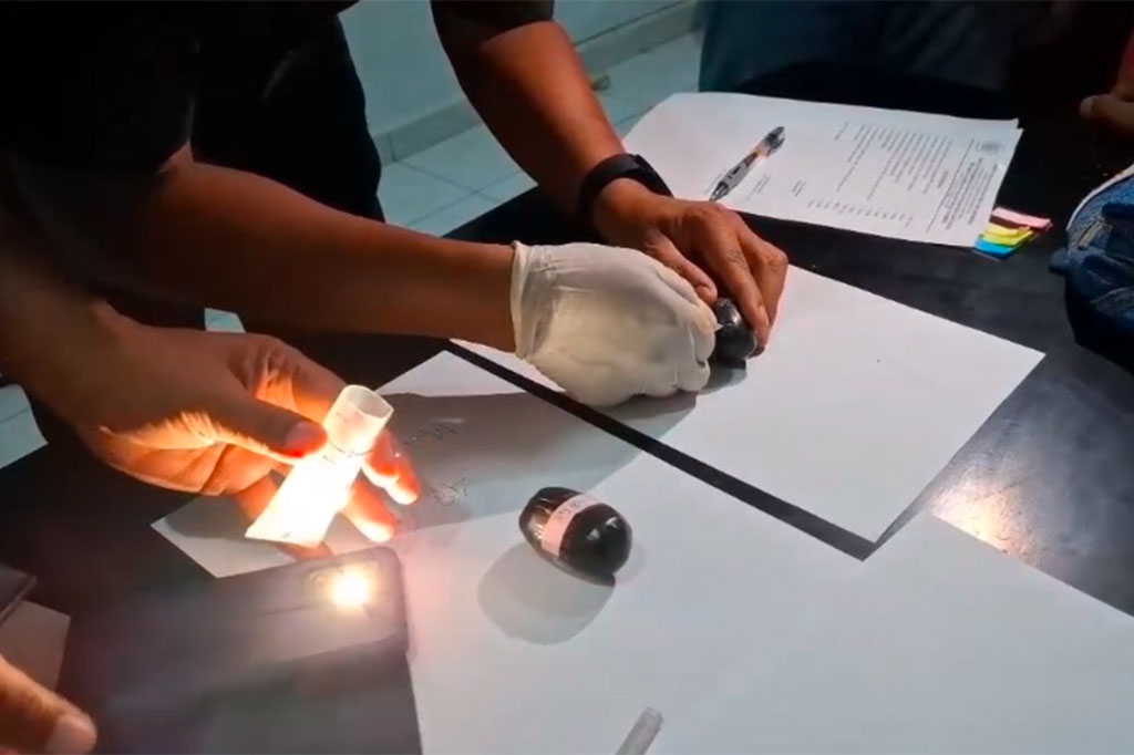 Kantor Pengawasan Dan Pelayanan Bea Cukai Tanjungbalai Karimun, kembali menggagalkan  upaya penyelundupan narkotika jenis sabu dari  Malaysia. Tersangka menyembunyikan sabu tersebut di dalam selangkangan.