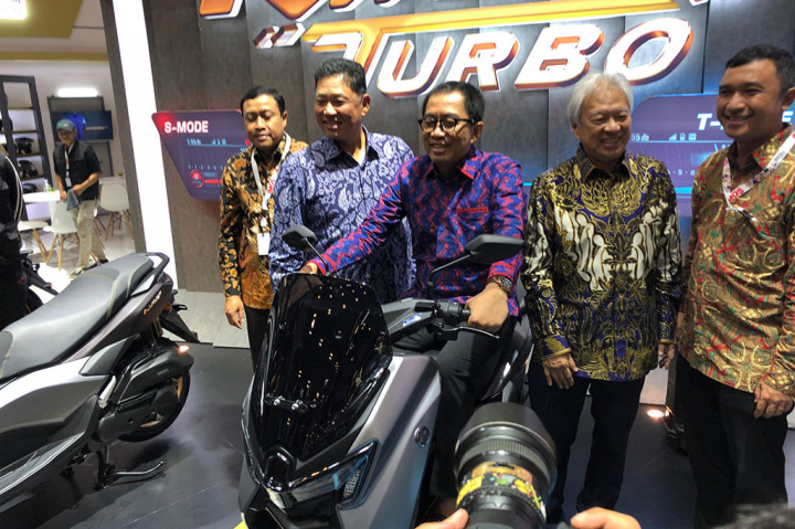 Selain merek-merek ternama sepeda motor, pameran IMOS 2024 juga akan diikuti oleh puluhan industri pendukung yang mencakup produk ban, apparel, helm, pelumas, dashcam, hingga tools dan spare parts. 