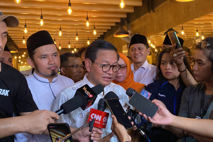 “kami minta ada WiFi gratis di setiap Masjid, supaya bisa memudahkan anak-anak muda di masjid berkarya,
