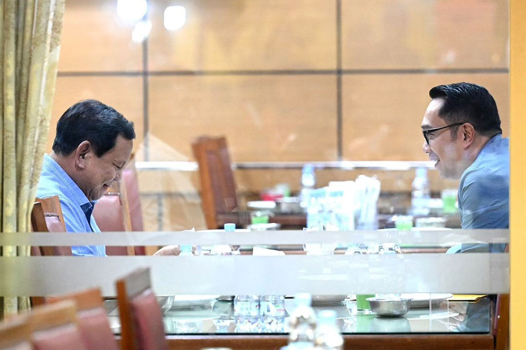 Presiden Prabowo Subianto membagikan foto momen makan malam bersama Calon Gubernur DKI Jakarta Ridwan Kamil di media sosial Instagram @prabowo.