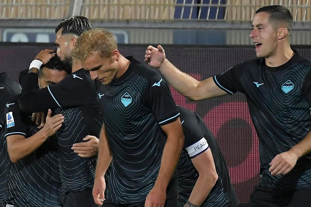Lazio sukses menghancurkan Como pada lanjutan pekan ke-10 Liga Italia, Jumat, 1 November 2024 dini hari WIB. 