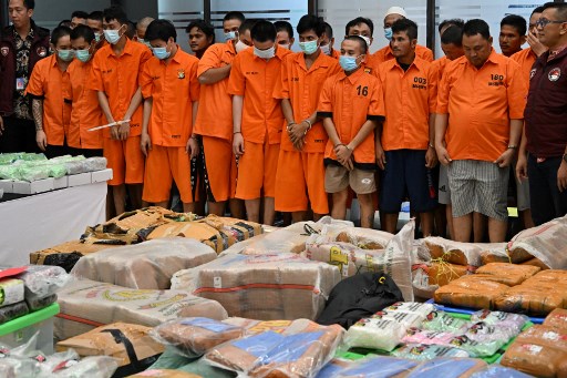 Bareskrim Polri bersama jajaran mengungkap puluhan kasus narkoba yang di antaranya tiga jaringan narkoba besar dalam kurun waktu dua bulan, September sampai dengan Oktober. Kepolisian menyita sabu sebanyak 1,07 ton, ganja 1,12 ton, dan ekstasi 357.731 butir.