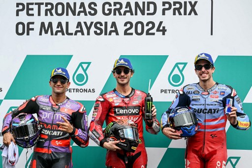 Bagnaia unggulan 0,216 detik saja atas pemimpin klasemen sementara, Jorge Martin di posisi kedua. Finis di posisi ketiga adalah Alex Marquez (Gresini Racing).