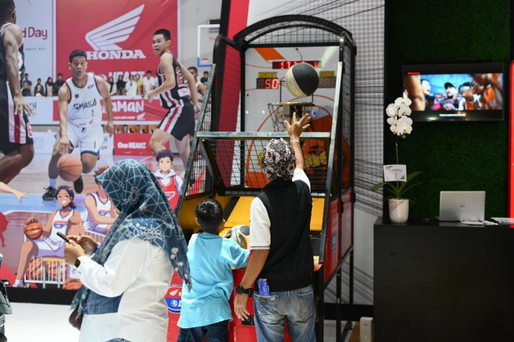 Berbagai alat permainan juga disiapkan oleh para peserta untuk menyambut antusiasme pengunjung IMOS 2024.