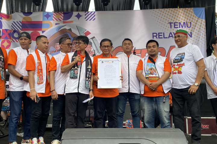 “Anatomi masyarakat di Tanah Abang saya tahu, tempat-tempat makan yang enak tahu, indomie telur yang di Tanah Abang yang enak juga saya tahu,” ucap Pramono.