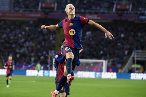 Seluruh gol tercipta di babak pertama. Daniel Olmo mengemas brace atau dua gol untuk Barca, sementara satu gol lainnya dicetak oleh Raphinha.