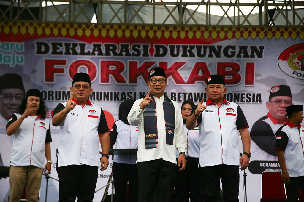 RIDO juga sudah menyiapkan program Gerakan Membangun Budaya Betawi (Gerbang Betawi). Kemudian beasiswa khusus untuk anak-anak betawi, pelestarian situs-situs budaya betawi, dan penghargaan setinggi-tingginya untuk tokoh betawi.