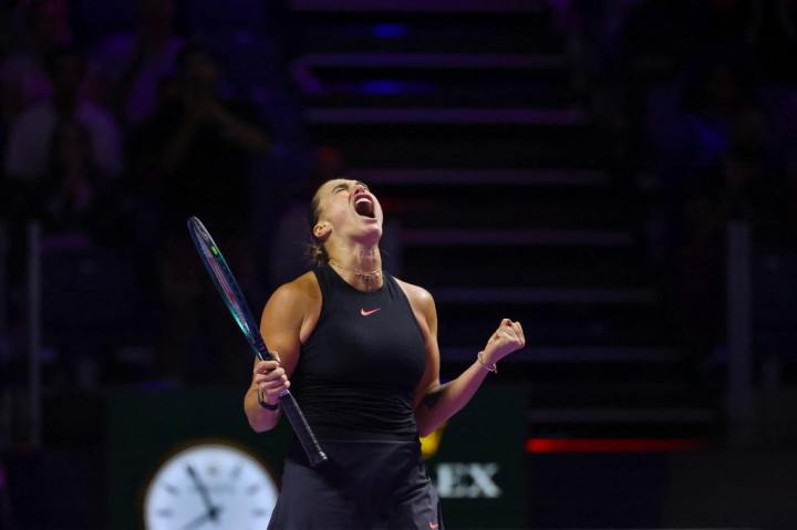 Kekalahan Swiatek itu membuat Sabalenka memiliki keunggulan yang tak terkejar di puncak peringkat WTA, bahkan jika Swiatek mengangkat trofi di WTA Finals.