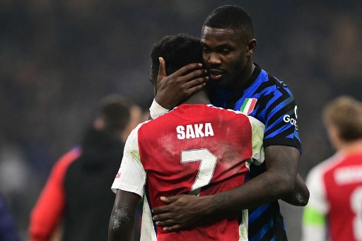 Hasil ini juga membuat Inter Milan menorehkan tiga kemenangan beruntun pada kompetisi Liga Champions dan kini menempati posisi kelima klasemen sementara dengan 10 poin dari empat laga. Sementara Arsenal berada di posisi ke-12 klasemen sementara dengan tujuh poin.
