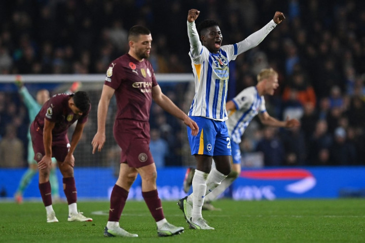 Manchester City menelan empat kekalahan berturut-turut dalam berbagai kompetisi setelah ditumbangkan Brighton 1-2 dalam pertandingan liga di Stadion Amex, Brighton, Minggu, 10 November 2024 dini hari WIB.