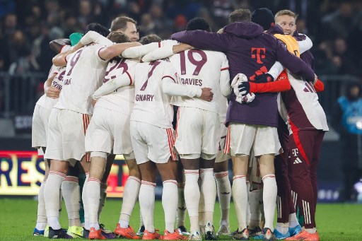 Dengan hasil tersebut Muenchen pun semakin kokoh di puncak klasemen Liga Jerman dengan 26 poin dari 10 pertandingan, sedangkan St. Pauli menempati posisi 15 dengan delapan poin.