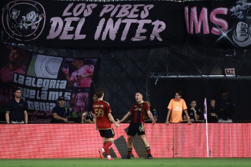 Tuan rumah kemudian menyamakan kedudukan lewat sundulan Messi pada menit ke-65, sebelum Bartosz Slisz membawa Atalanta unggul pada menit ke-76, sekaligus melaju ke babak semifinal untuk melawan Orlando City SC.