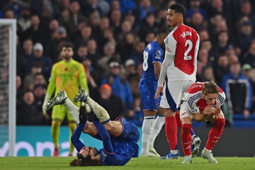 Kini The Blues pada klasemen sementara Liga Inggris menempati peringkat ketiga dengan 19 poin dari 11 laga, unggul selisih gol dari The Gunners di posisi keempat yang memiliki poin sama.