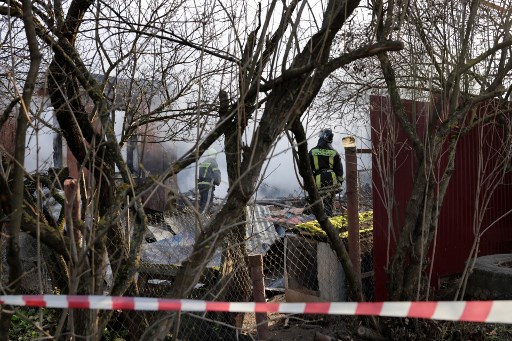 Serangan pesawat nirawak terbesar di ibu kota Rusia sejak dimulainya perang pada 2022 tersebut juga memaksa penerbangan di tiga bandara utama dialihkan.