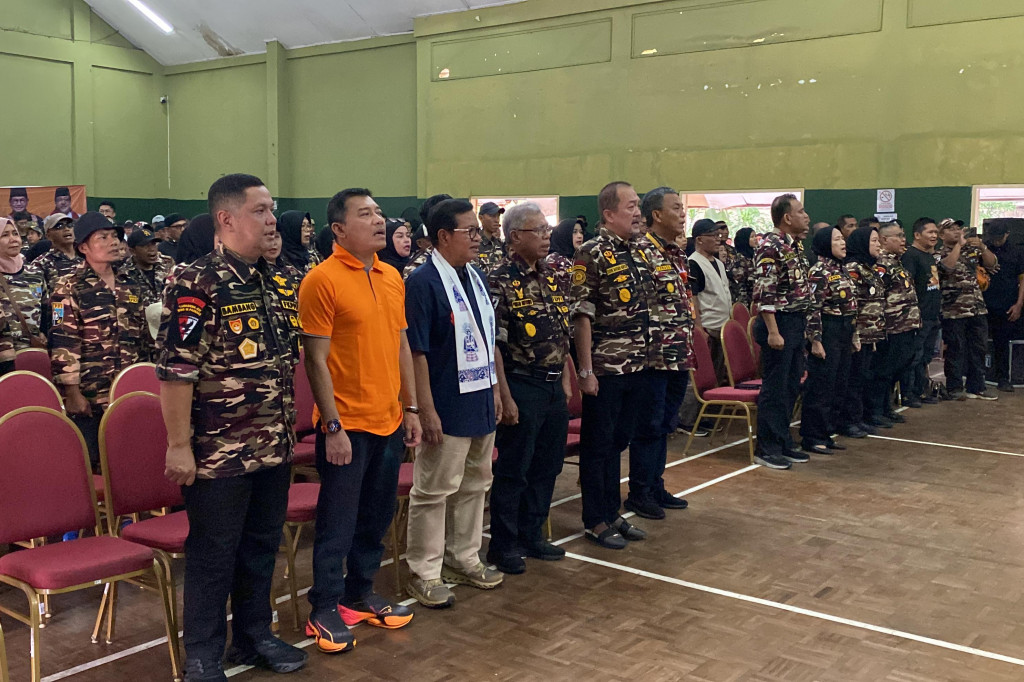 Calon Gubernur (Cagub) Jakarta nomor urut tiga, Forum Komunikasi Putra dan Putri TNI/Polri (FKPPI) atau yang mereka sebut dirinya sebagai 'Anak Kolong' turut mendeklarasikan dukungan kepada pasangan Pramono-Rano di Pilkada Jakarta.
