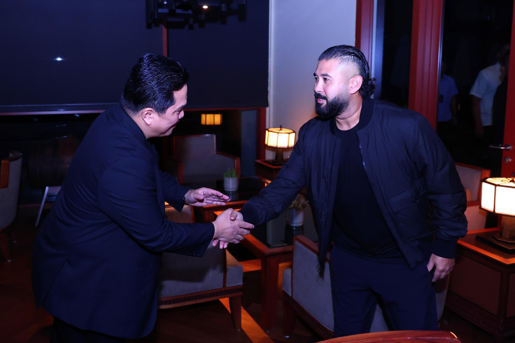 Ketua Umum PSSI Erick Thohir menyambut baik keinginan Putra Mahkota Johor, Mayor Jenderal Tunku Ismail Idris Ibni Sultan Ibrahim untuk bersama membangun sepak bola Asia Tenggara agar siap bersaing di Asia dan Dunia.