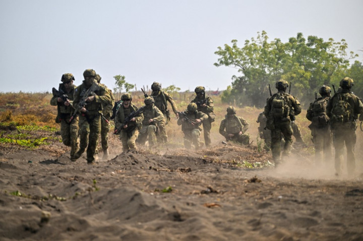 Latihan bersama pendaratan amfibi di Pantai Banongan ini merupakan latihan gabungan terbesar dan terkompleks yang pernah dilaksanakan TNI dan Angkatan Bersenjata Australia.