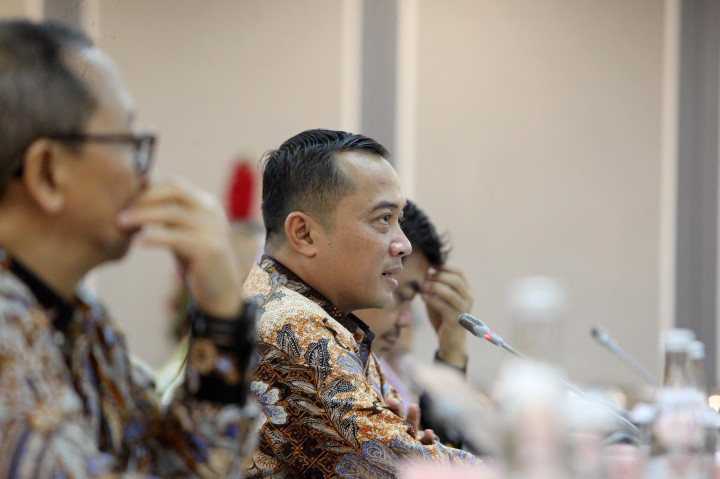 Dia mengatakan raker tersebut juga sekaligus mendengarkan agenda kerja yang dicanangkan oleh Mensesneg ke depannya.