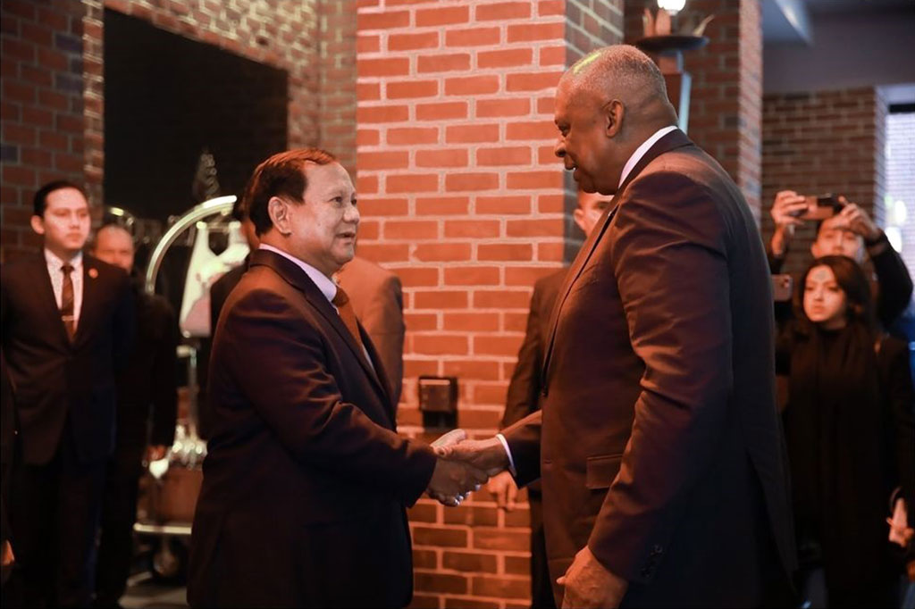 Presiden Prabowo Subianto bertemu dengan Menteri Pertahanan Amerika Serikat Llyod Austin, di Amerika Serikat, Rabu, 13 November 2024 waktu setempat.