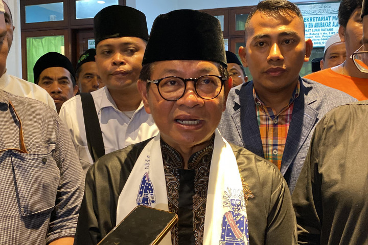 “Maka harusnya yang seperti ini pemerintah nanti hadir untuk memberikan kemudahan transportasi, sarana untuk masuk, fasilitas yang lebih baik lah,” sambung Pramono.