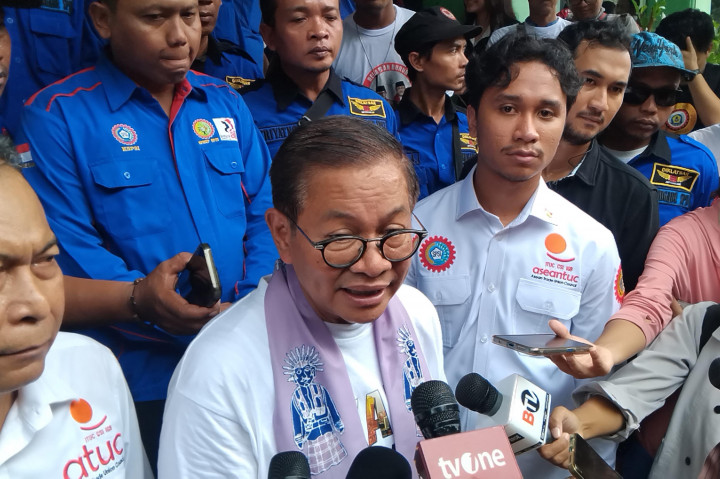 Dalam kesempatan yang sama Pramono juga berjanji akan menjadi gubernur yang mudah untuk dihubungi bagi kelompok buruh. Sehingga dengan menjadi pemimpin yang terbuka Pramono yakin dapat menyelesaikan permasalah buruh saat ini.