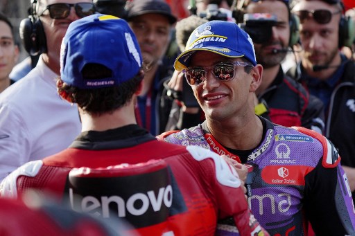 Dengan kemenangan ini membuat Bagnaia menunda pesta juara dari Martin. Saat ini Martin masih memimpin dengan perolehan 492 poin diikuti oleh Bagnaia dengan koleksi 473 poin.