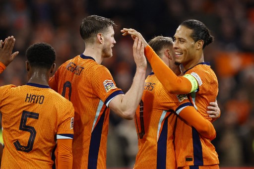 Timnas Belanda memastikan diri lolos ke perempat final UEFA Nations League setelah menghajar Hongaria dengan skor 4-0 di Stadion Johan Cruijff ArenA, Amsterdam, Minggu, 17 November 2024 dini hari WIB.