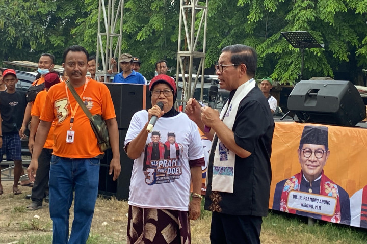 “Bagi saya ini bagian dari demokrasi orang boleh memilih siapa saja untuk menjadi pilihan,” ucap Pramono di kawasan Kalideres, Jakarta Barat, Selasa 19 November 2024.