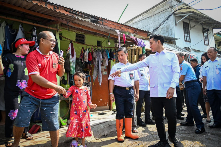 Sejalan dengan arahan Presiden Prabowo Subianto, Gibran menekankan pentingnya memperkuat koordinasi berbagai pihak terkait. Khususnya dalam penanganan banjir rob yang sering terjadi di Jakarta.