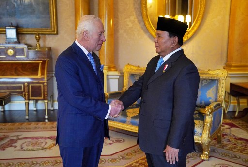 Prabowo mengatakan pandangan terhadap isu lingkungan yang dibahas oleh Raja Charles III selaras dengan visi misinya sebagai pemimpin negara. Oleh karena itu Indonesia mendukung dan tertarik bekerja sama dalam bidang tersebut.