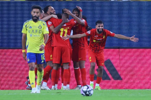 Namun tim tamu sukses menyamakan kedudukan dan membalikkan keunggulan lewat Julian Quinones pada menit ke-37 serta gol mantan striker Arsenal dan Barcelona Pierre Emerick Aubameyang pada menit ke-50.