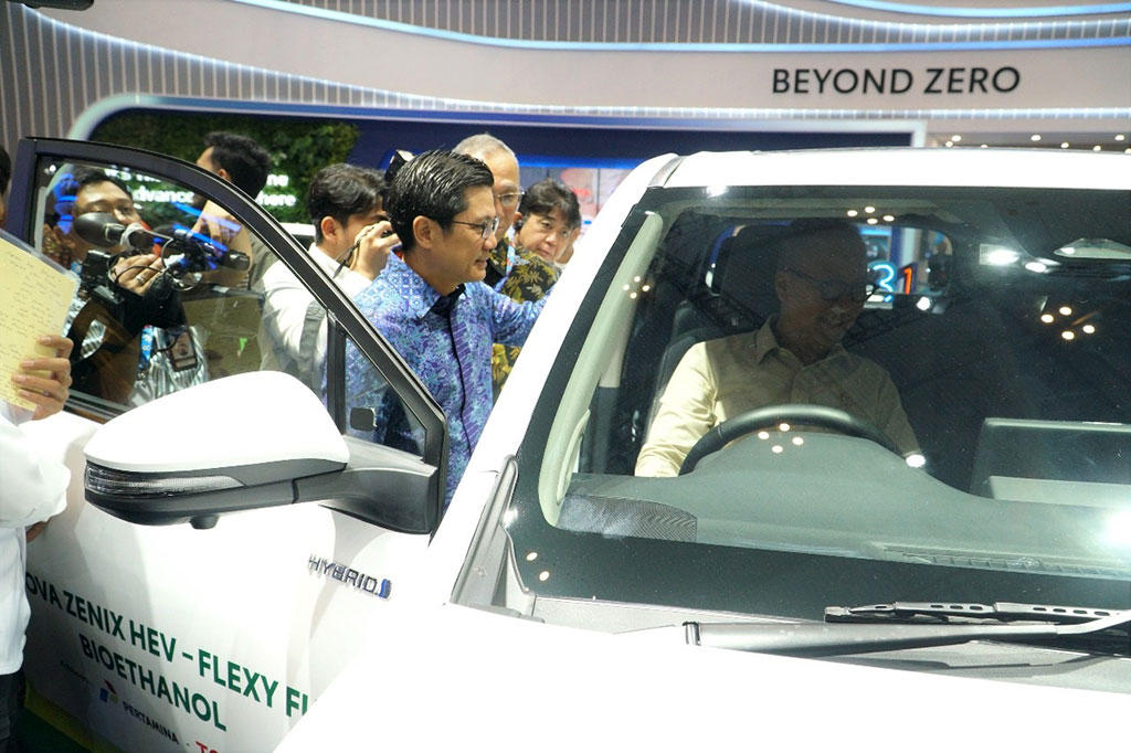 Dengan strategi multi-pathway, Toyota menyediakan berbagai teknologi untuk mencapai netralitas karbon dan meyakini jika semua orang dapat berkontribusi dalam upaya tersebut. 