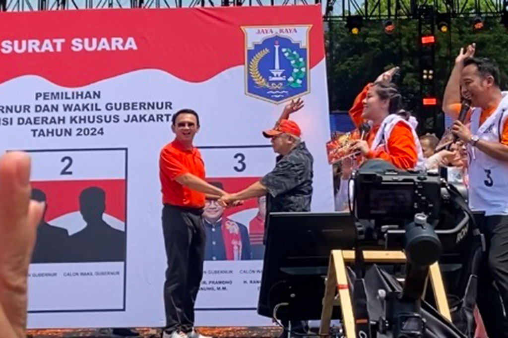 Hal ini dilakukan di hadapan ribuan pendukung Pramono-Rano dalam Kampanye akbar yang digelar di Stadion Madya, Gelora Bung Karno, Senayan, Jakarta, Sabtu, 23 November 2024.