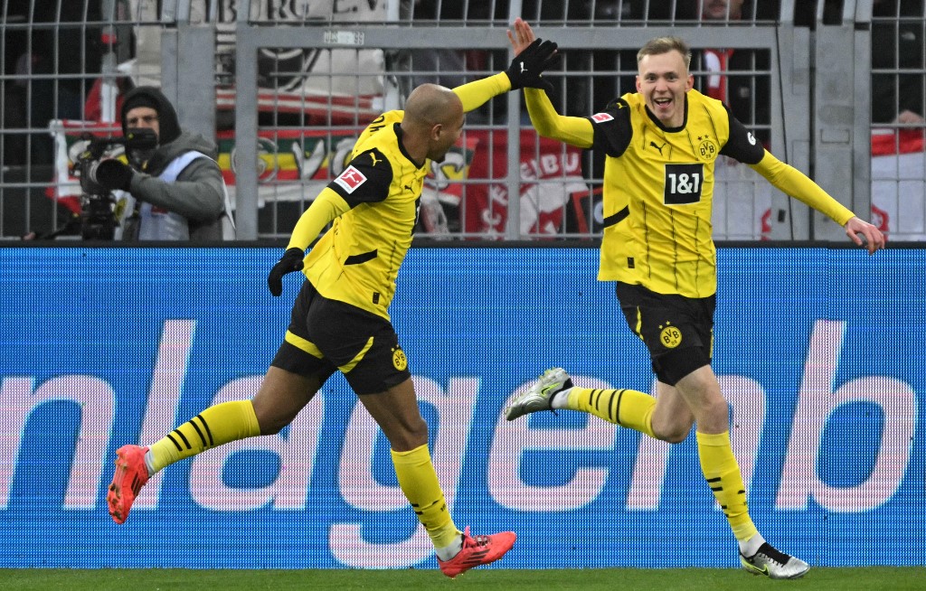 Berawal dari umpan terobosan Ramy Bensebaini, bola dapat diterima oleh Beier yang selanjutnya menaklukkan kiper Freiburg Noah Atubolu sehingga skor berubah menjadi 1-0.