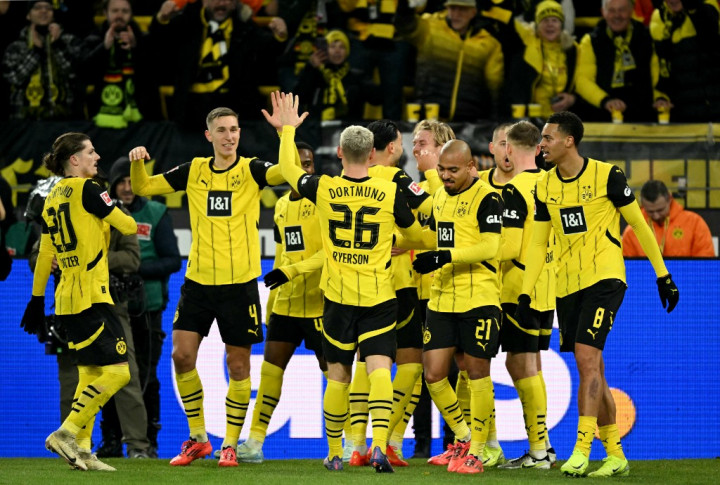 Borussia Dortmund berpesta empat gol ke gawang SC Freiburg pada pekan ke-11 Liga Jerman di Stadion Signal Iduna Park, Dortmund, Sabtu, 24 November 2024 malam waktu setempat.